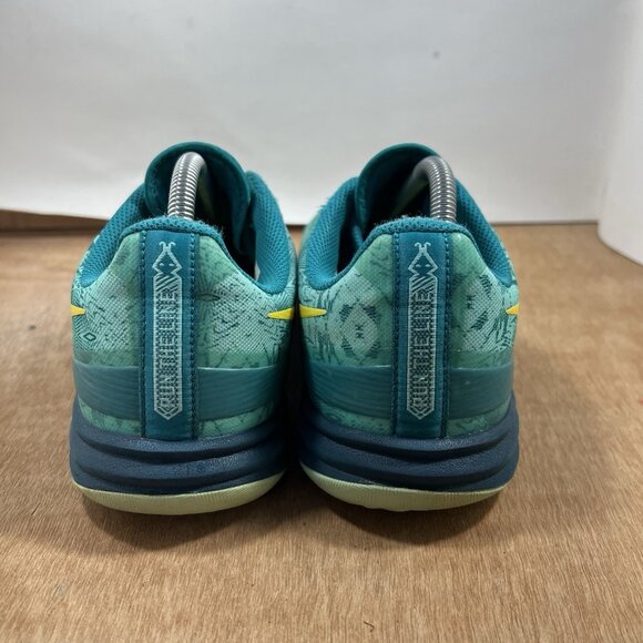 Nike Kobe Mentality Mens Size 10 Athletic Basketball Sneakers Easter main image 5